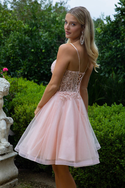 Floral Embroidery Embellished Glitter Mesh Sweetheart Neckline A-Line Homecoming Dress